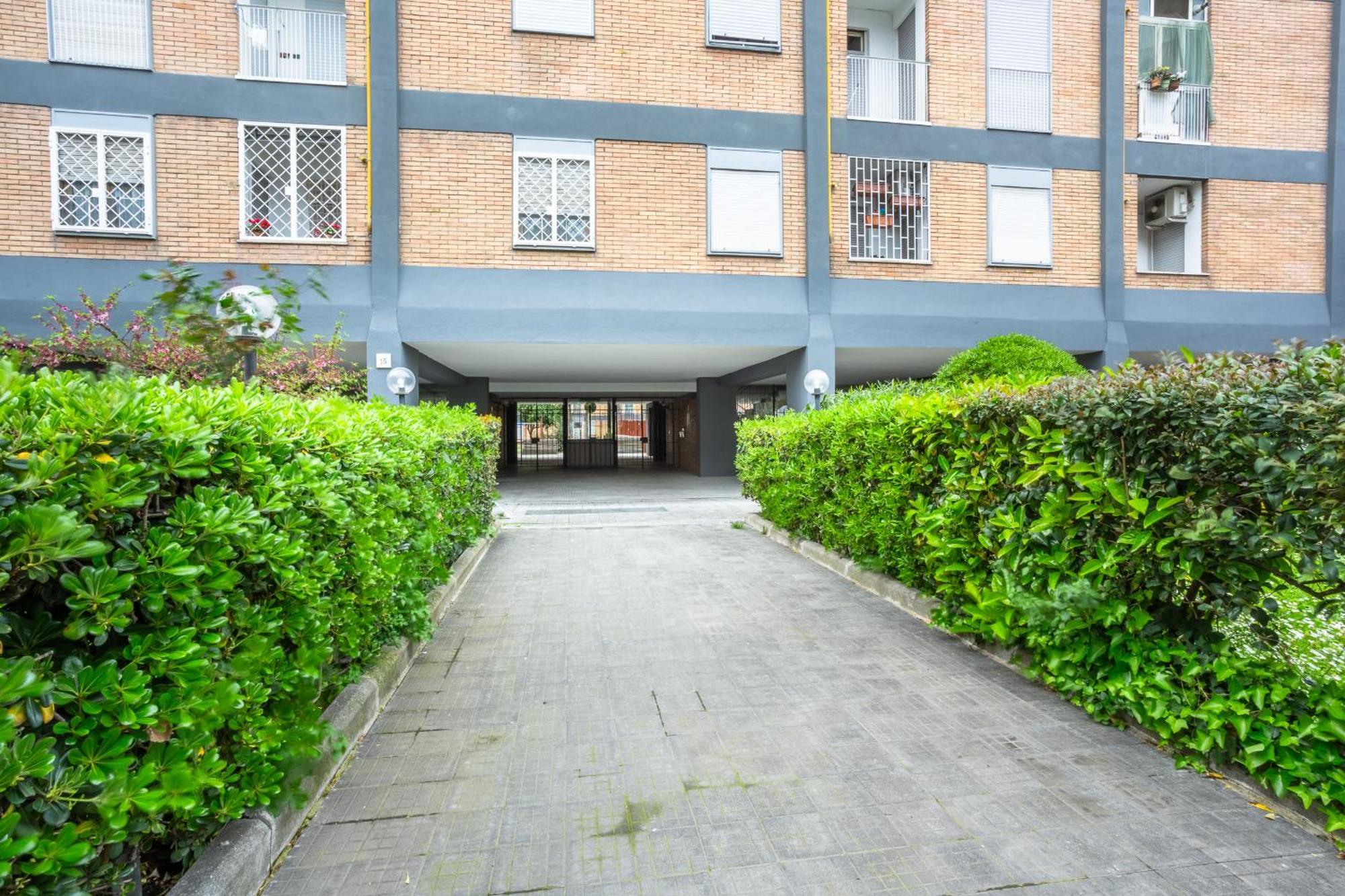 Portside Aparthotel Rom Exteriör bild